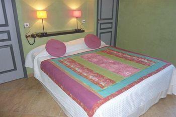 Le Saint Jean Hotel
